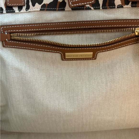 Tory Burch Ella Leopard Canvas Tote - Picture 7 of 8